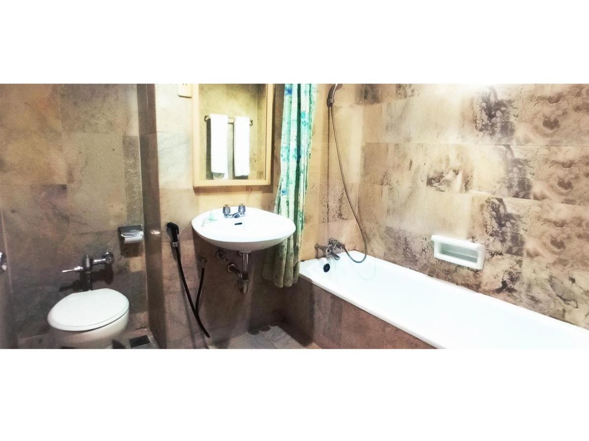 Merpati Hotel Pontianak Εξωτερικό φωτογραφία